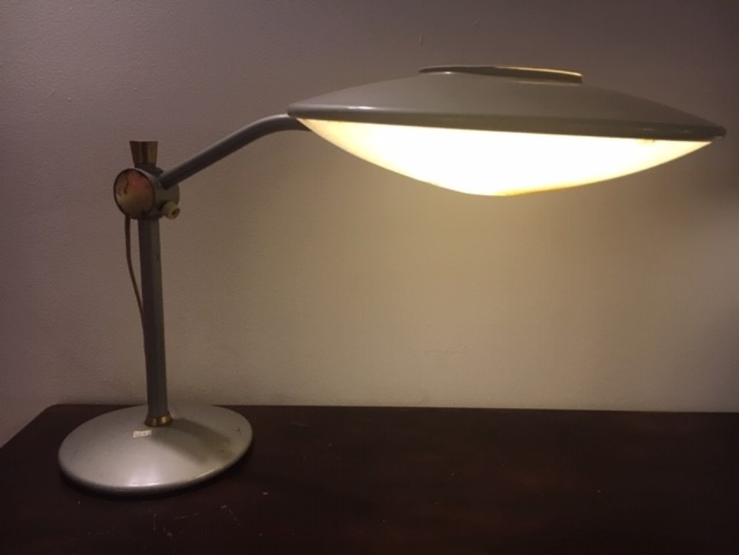 LI 380 lampe USA