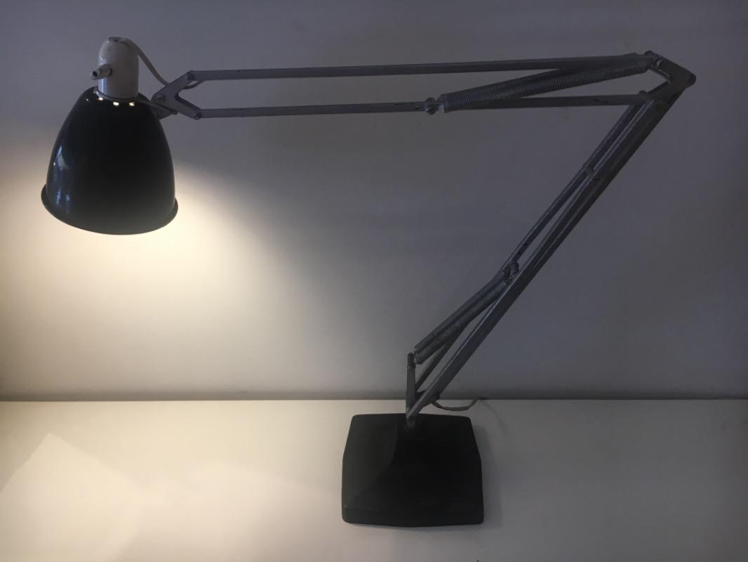 LI 397 Lampe Anglepoise (UK)