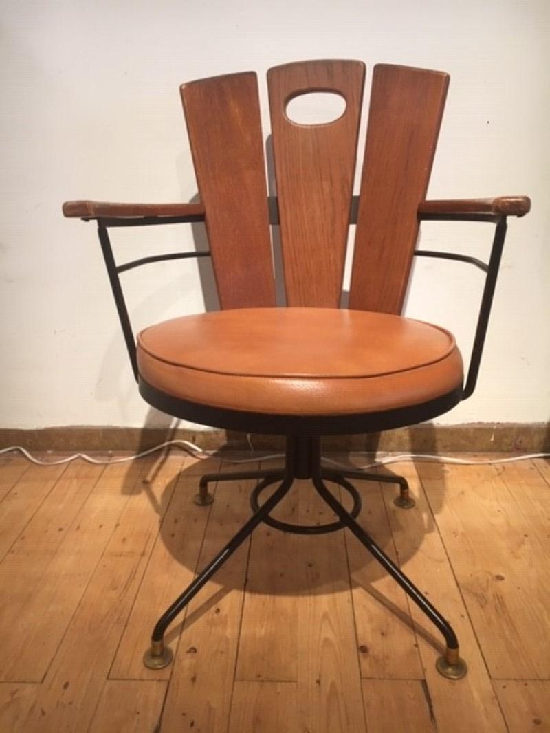 F 548 table avec 4 fauteuils USA