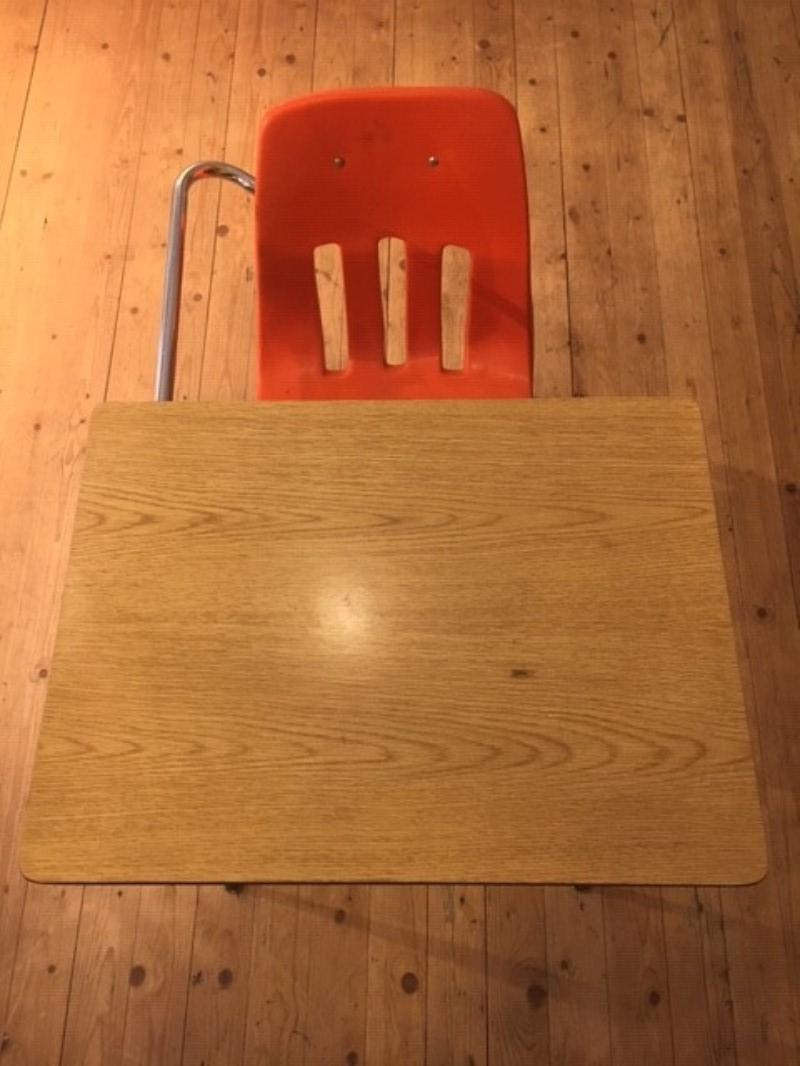 F 552 bureau pour enfant