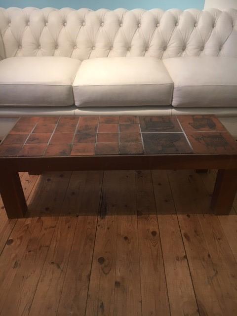 F 571 table basse J. Blin