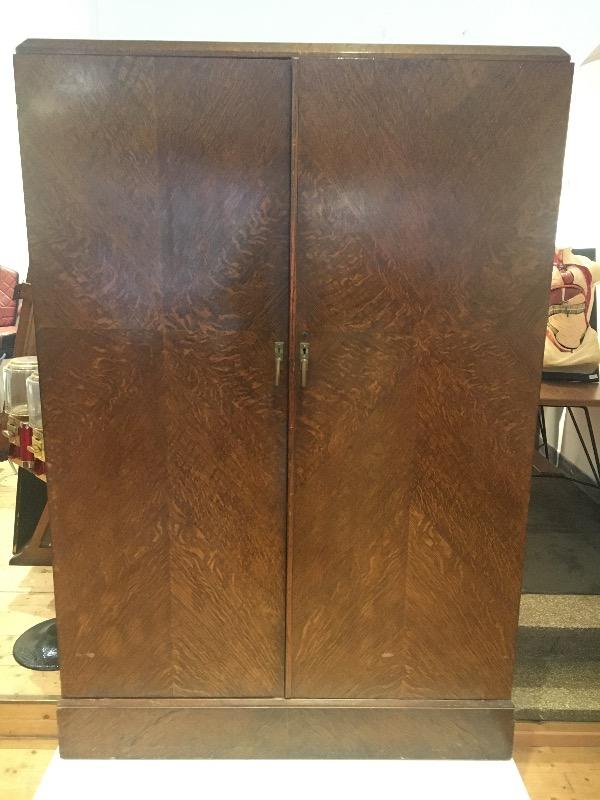 F 575 garde robe Compactom