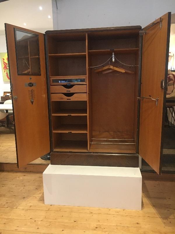 F 575 garde robe Compactom