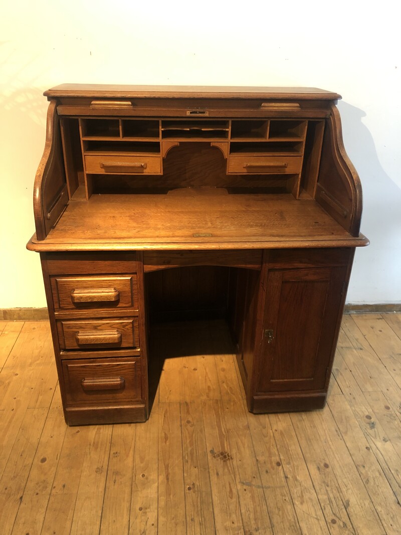 F 594 bureau à volet