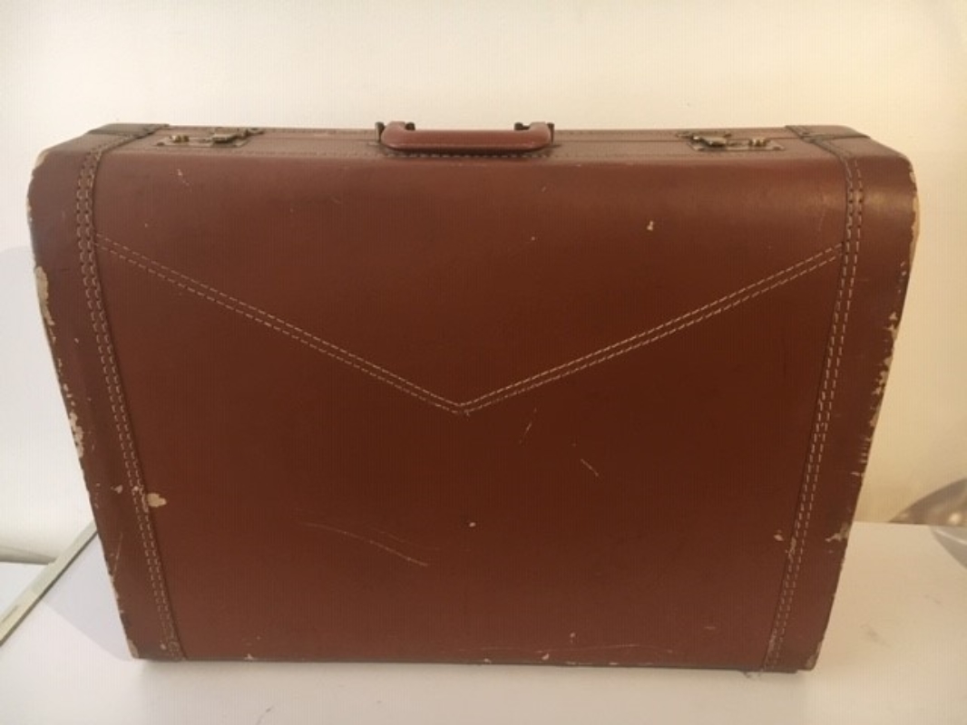 M 568 valise