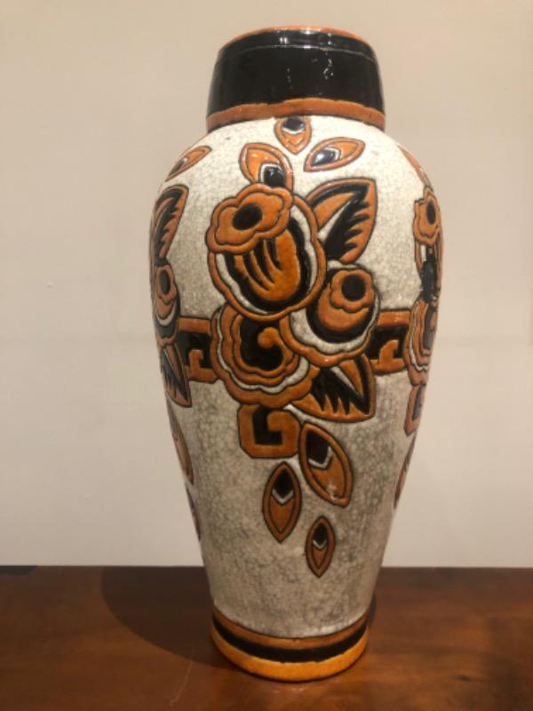 M 720 vase Boch Kéramis